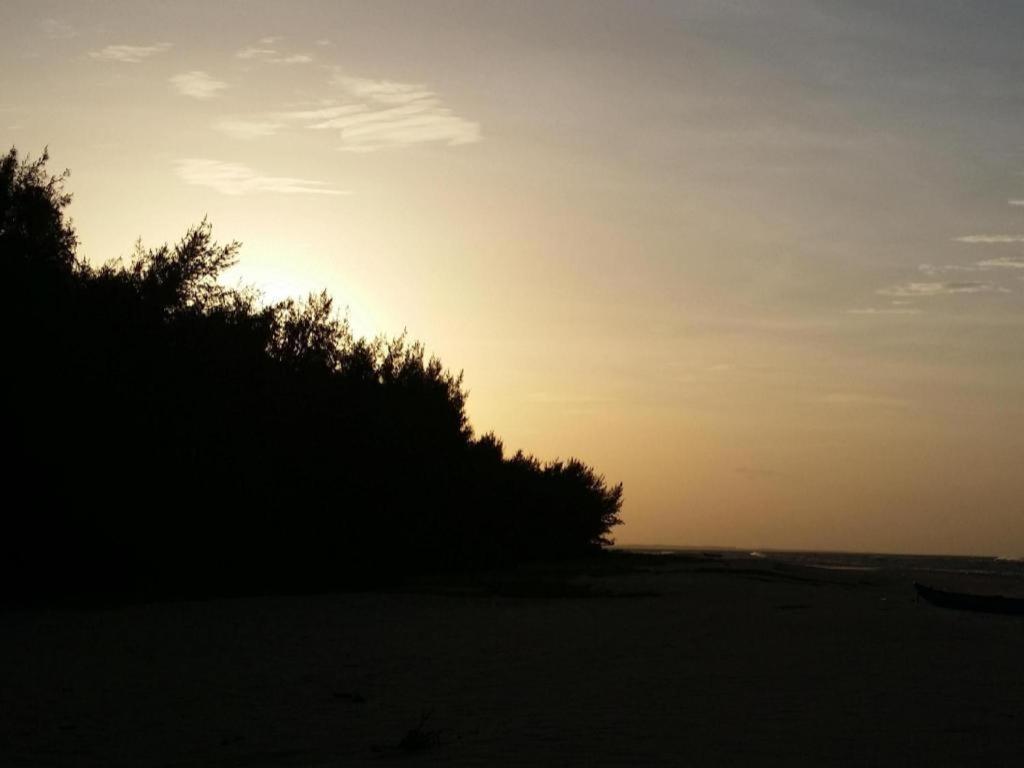 Naaval Hotel Batticaloa Eksteriør bilde