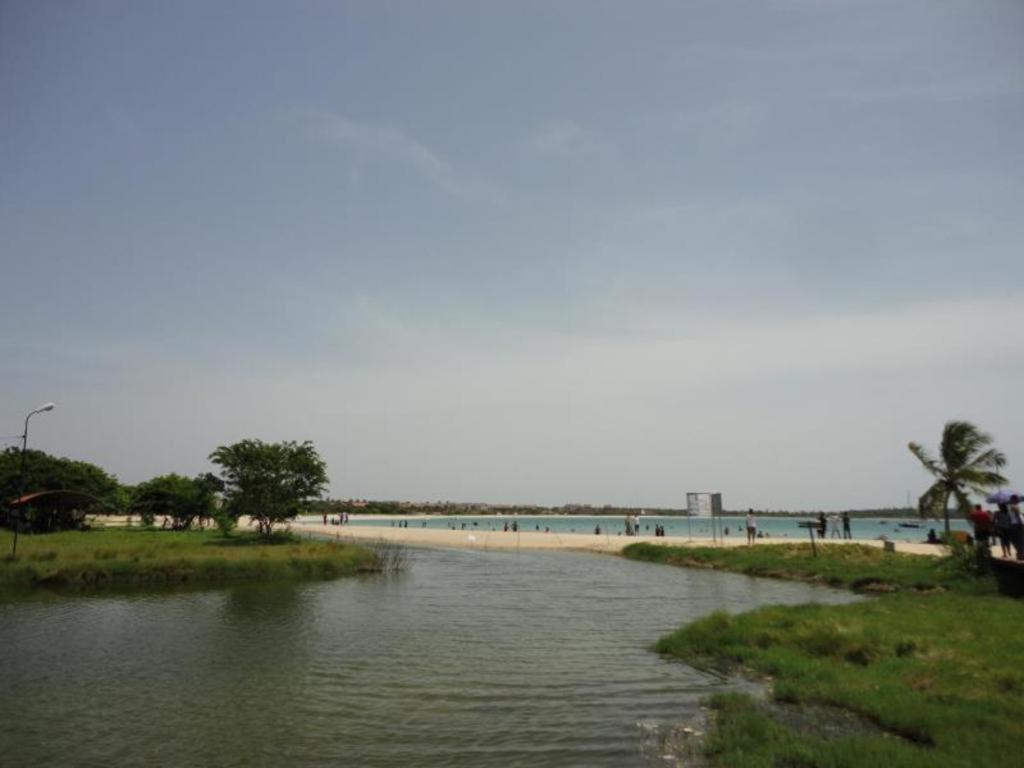 Naaval Hotel Batticaloa Eksteriør bilde