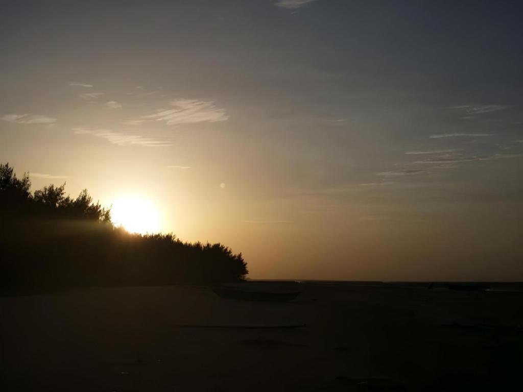 Naaval Hotel Batticaloa Eksteriør bilde